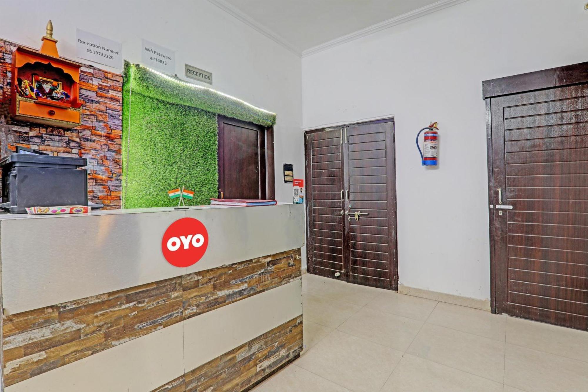 Hotel O Cz Inn Lucknow Buitenkant foto